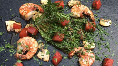 Shrimps mit Wassermelone und Salatherz