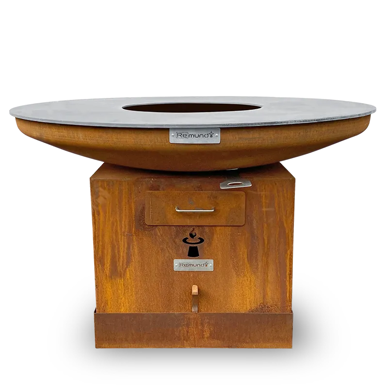 Massive Feuerstelle Carus XL in Rostoptik